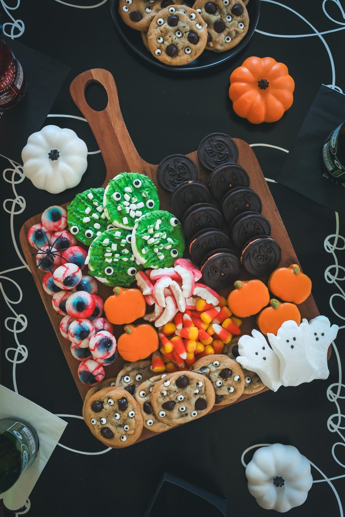 How to Host a Spooky Halloween Party for Little Monsters - Henry + Olives